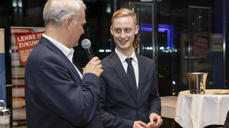 © Die Fotografen
Sandra Blaunstein
Meinhardstrasse 16
6020 Innsbruck