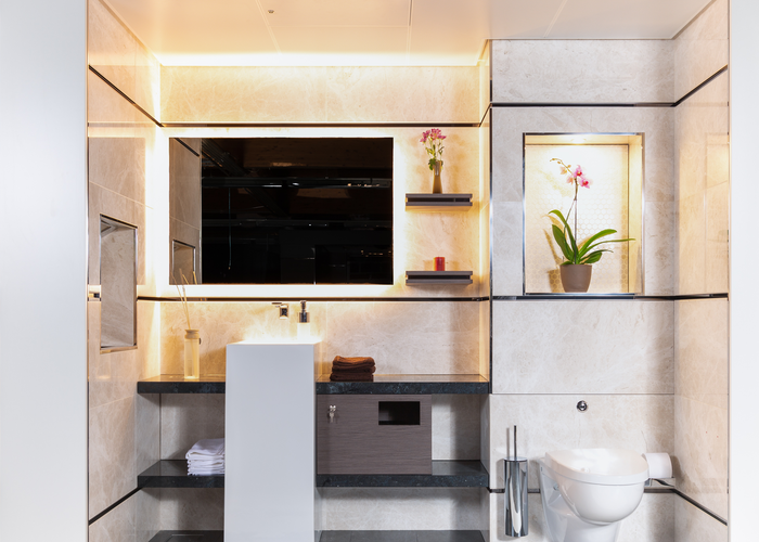 Für die Luxus-Yacht Evrima wurden vorab Mock-Ups der Kabinen mit verschiedenen Ausstattungsmustern produziert. | © Messner Ges.m.b.H. 