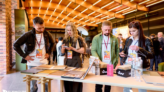 © Furniture of Ukraine / Living Wood