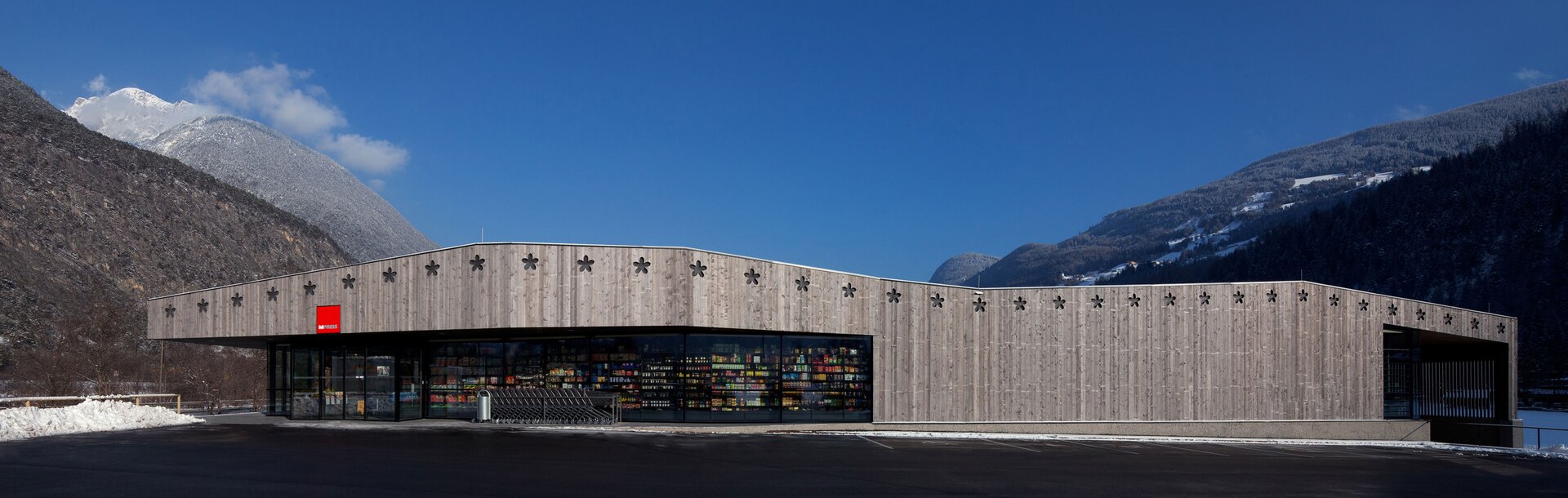  Ⓒ 2013 © Thomas Salvato