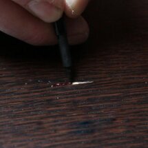 Tiefe Kratzer Im Holz Ausbessern Adler Lacke