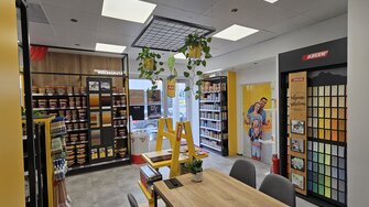 Auch Farben-Christoph in St. Pölten hat eine neue Farb-Erlebniswelt geschaffen, …  © Farben Christoph GmbH