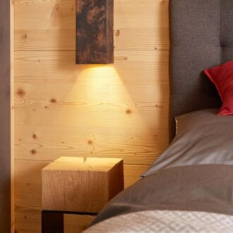 Das wasserbasierte Legno Aqua-Öl Plus garantiert eine besonders natürliche Anmutung mit minimaler Anfeuerung. | © ADLER