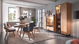 Bluefin Unistar ist der erste VOC-freie Möbellack im ADLER-Sortiment. | © Schösswender Möbel