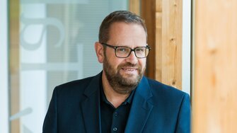 ADLER-Personalleiter Dietmar Rosanelli: „Mit dem neuen Prämien-Programm wollen wir einen Anreiz schaffen, gemeinsam nach den ADLER-Mitarbeitern der Zukunft zu suchen.“ | © ADLER