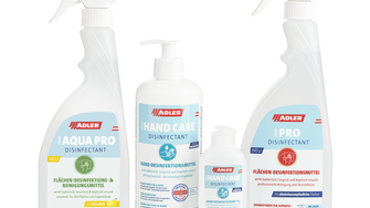 ADLER Clean Aqua-Disinfectant Pro und ADLER Clean Hand-Care Disinfectant verbinden verlässliche Desinfektion, Reinigung und Pflege in einem Produkt.