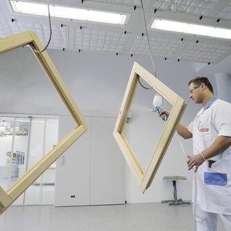 Anwendungstechnik 2K Lacksysteme 