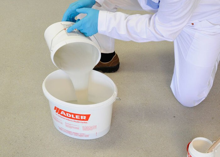 Beton versiegeln mit Epoxidharz – Garagen Bodenbeschichtung