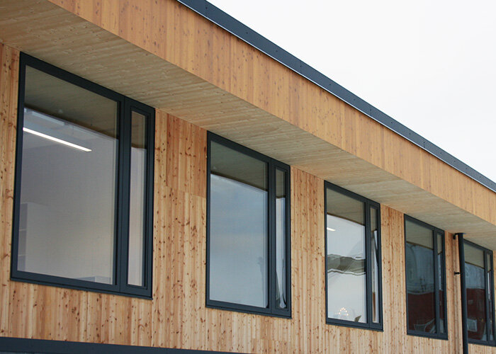 Beschichtung mit Pullex Holzöl Natur / Foto: binderholz